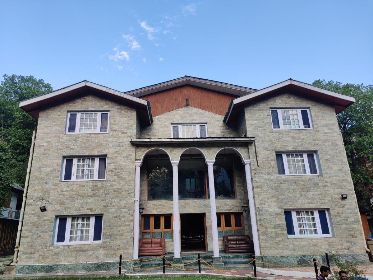 Hotel Outlook Pahalgām Εξωτερικό φωτογραφία