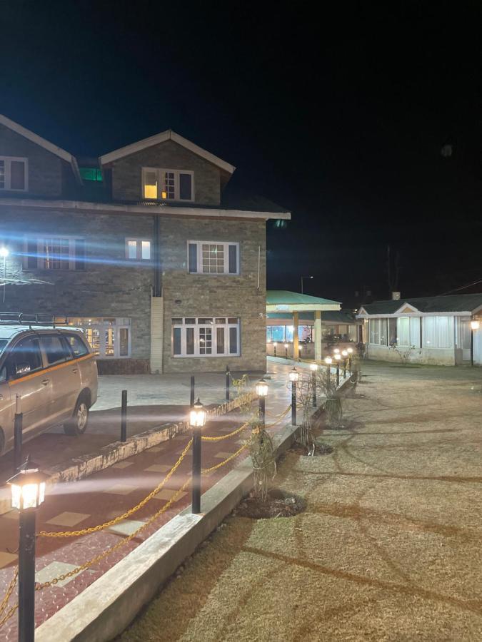 Hotel Outlook Pahalgām Εξωτερικό φωτογραφία