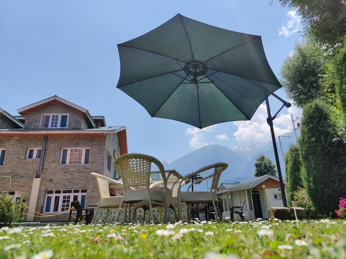 Hotel Outlook Pahalgām Εξωτερικό φωτογραφία