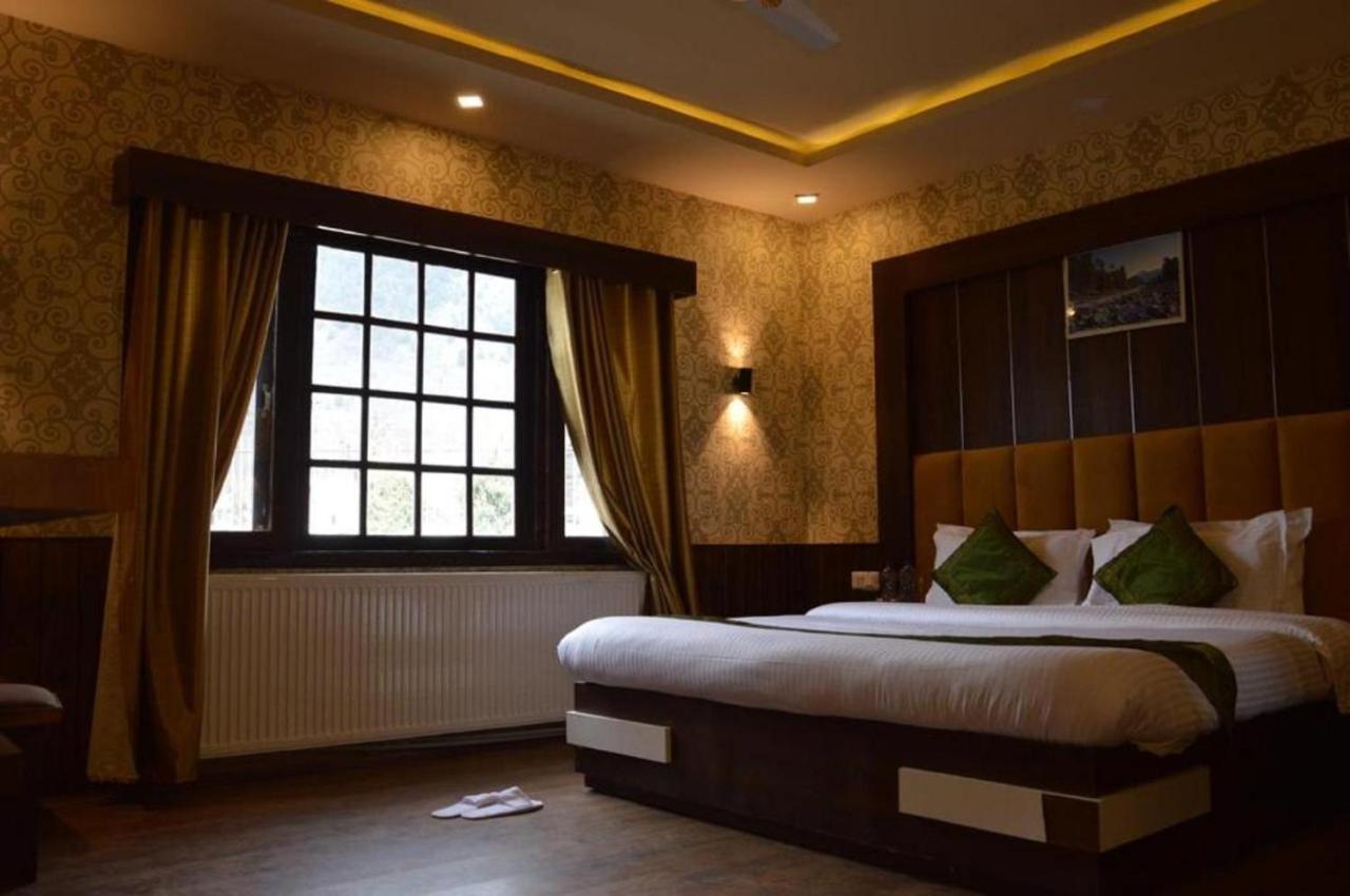 Hotel Outlook Pahalgām Εξωτερικό φωτογραφία