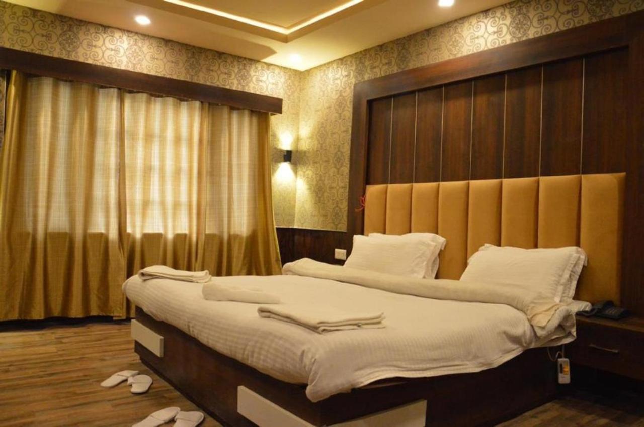 Hotel Outlook Pahalgām Εξωτερικό φωτογραφία