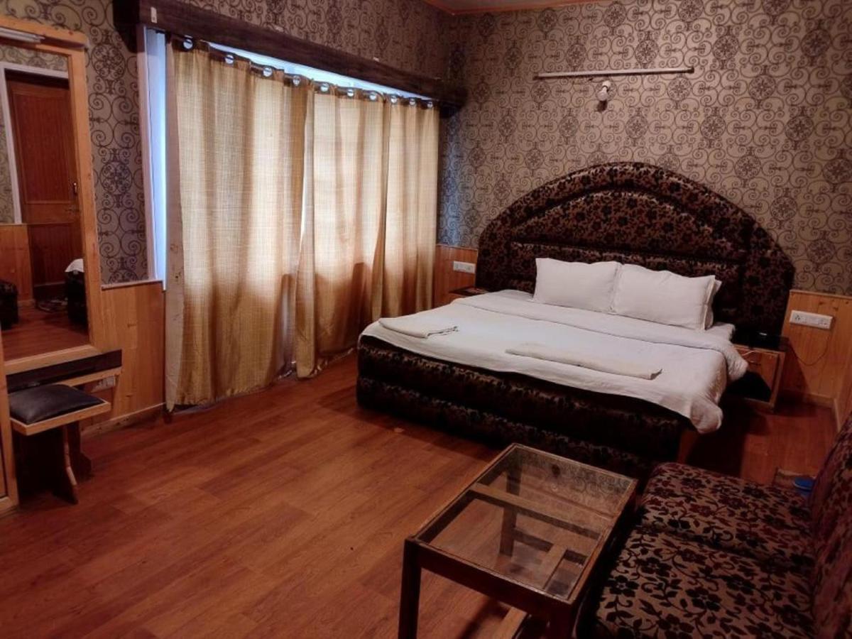Hotel Outlook Pahalgām Εξωτερικό φωτογραφία
