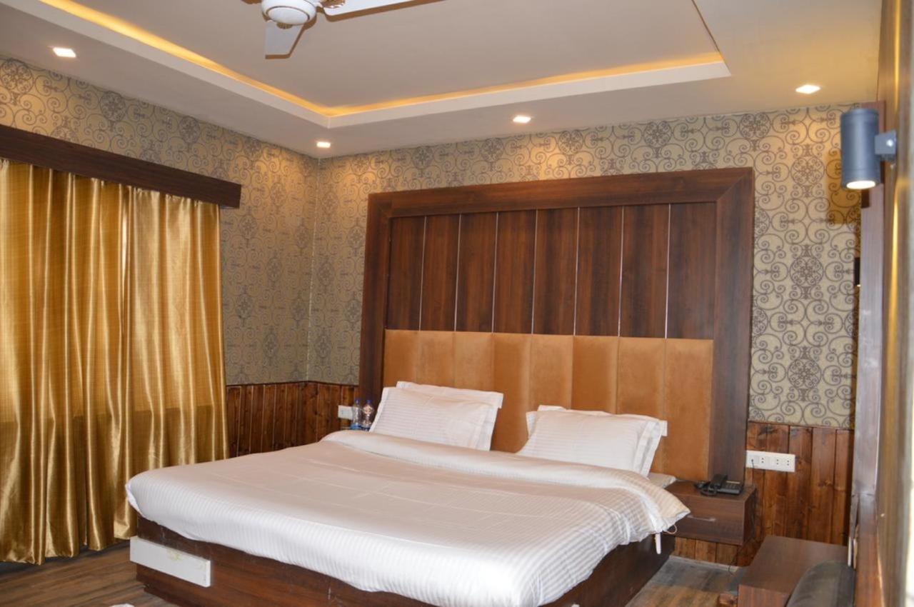 Hotel Outlook Pahalgām Εξωτερικό φωτογραφία