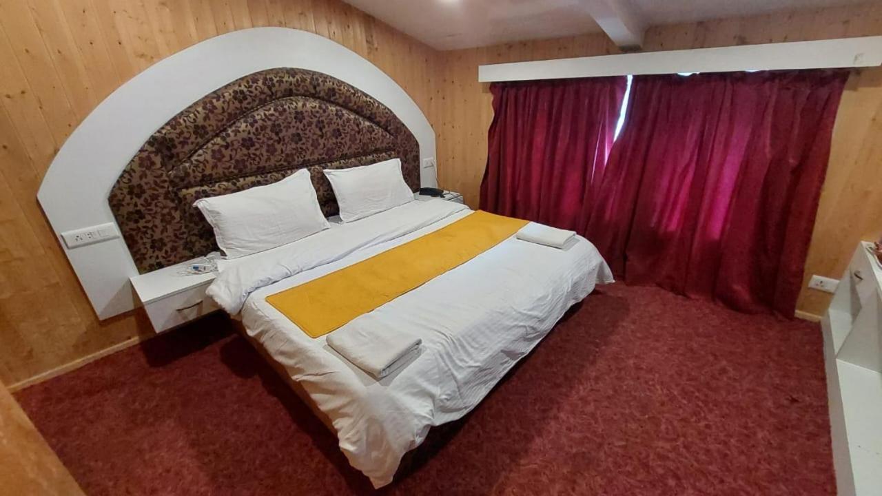 Hotel Outlook Pahalgām Εξωτερικό φωτογραφία